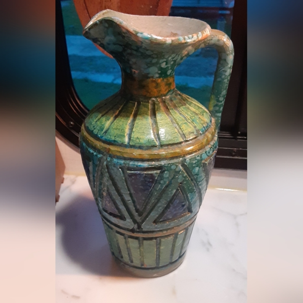 Beautiful Vintage Pottery-bitossi-signed piece